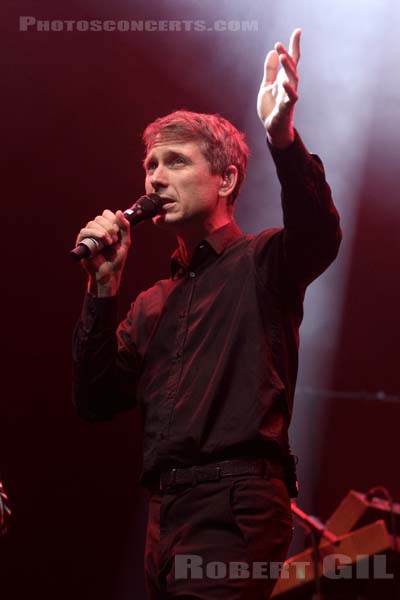 FFS - 2015-06-21 - PARIS - Radio France (Studio 104) - 